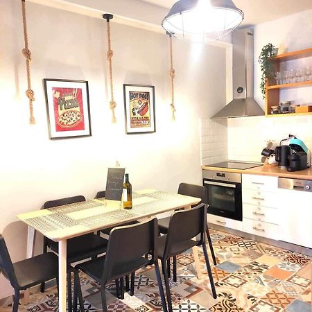 Voukamvilia Boutique Apartment Ágios Matthaíos Eksteriør bilde