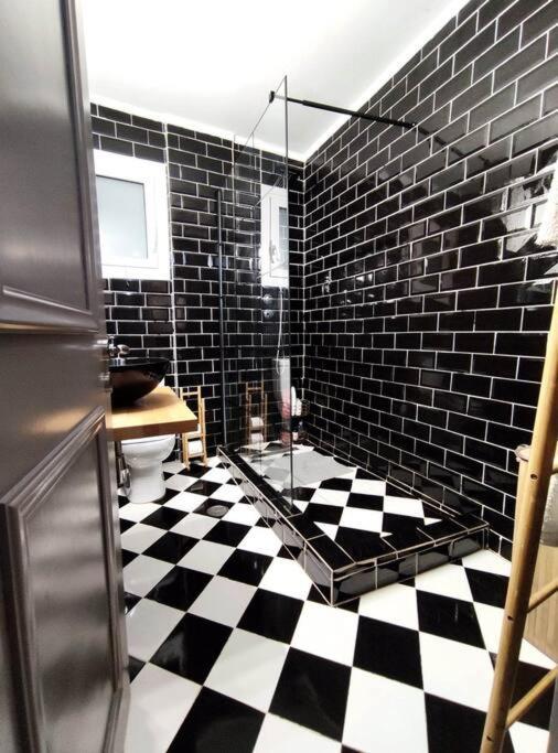 Voukamvilia Boutique Apartment Ágios Matthaíos Eksteriør bilde